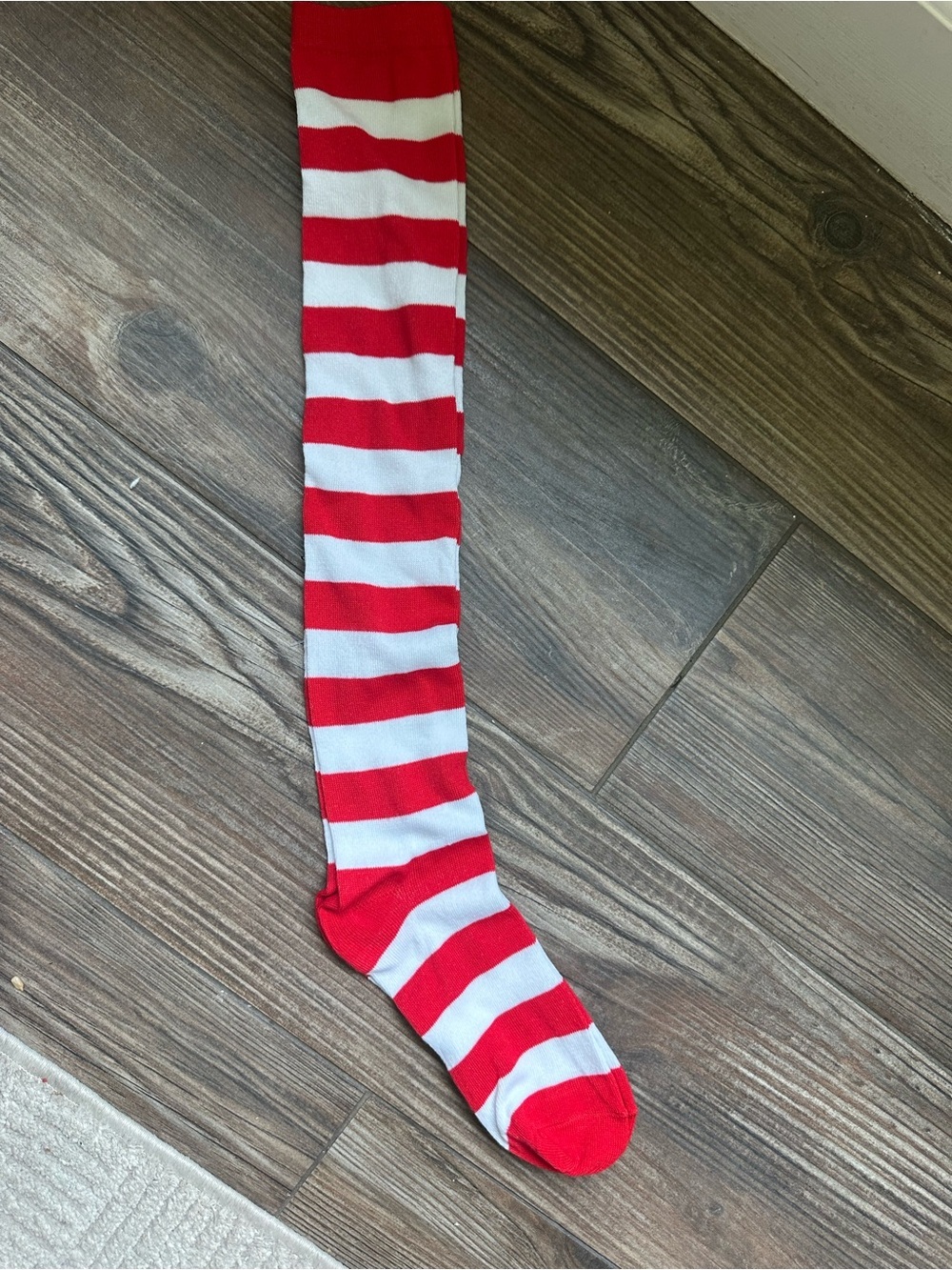 Source Unknown Lamb Wool Red and White Striped Dr Suess Knee High Socks